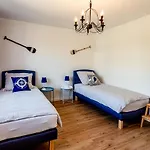 Hostel&apartments Hostel *