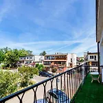 Hostel&apartments Hostel