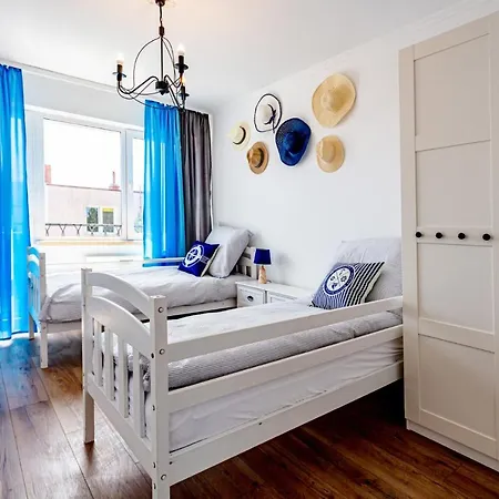 & Хостел Колобжег