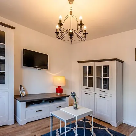 & Хостел Колобжег