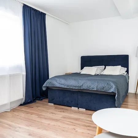 Hostel&apartments Hostel *